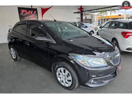 CHEVROLET ONIX 1.4 MPFI LT 8V FLEX 4P MANUAL